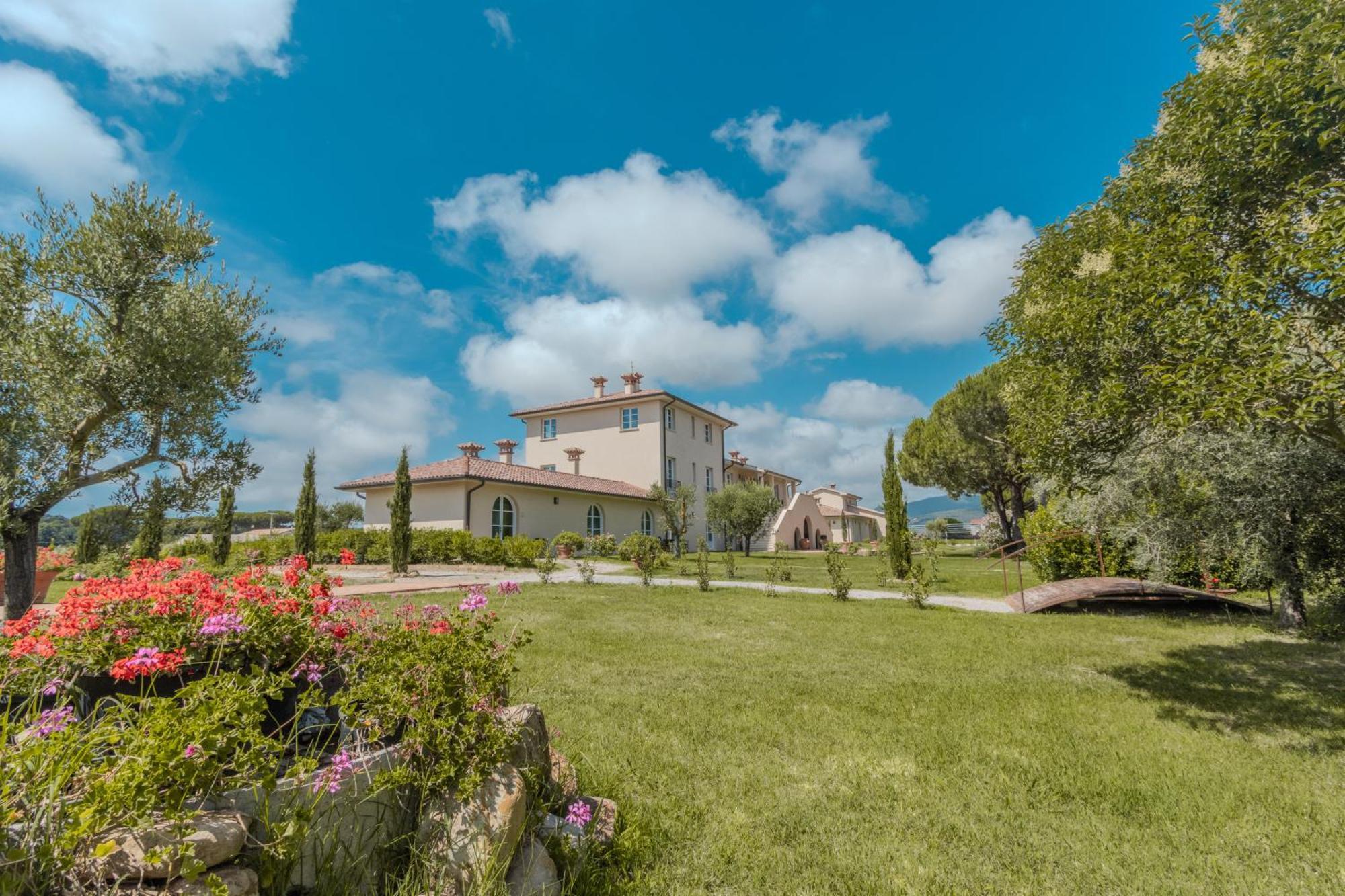 Agriturismo Villa Toscana กัมปีลยา มาริตติมา ภายนอก รูปภาพ